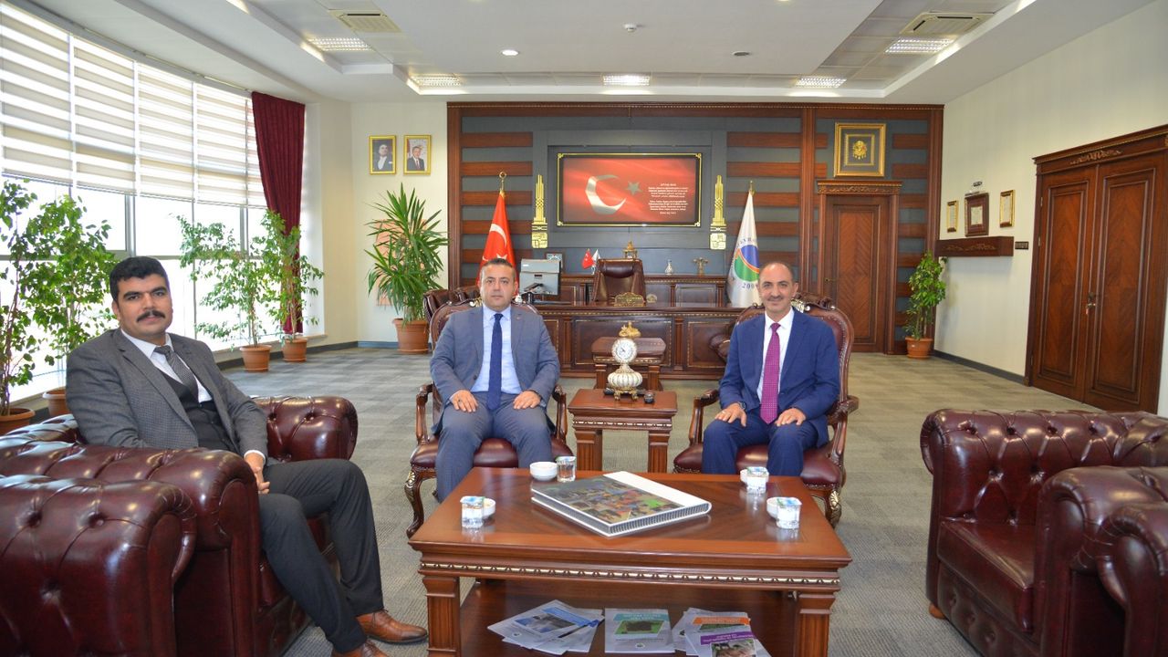 Başsavcı Aygün ile Ağır Ceza Reisi Ömer Dadal, Rektör Karakaya’yı ziyaret etti