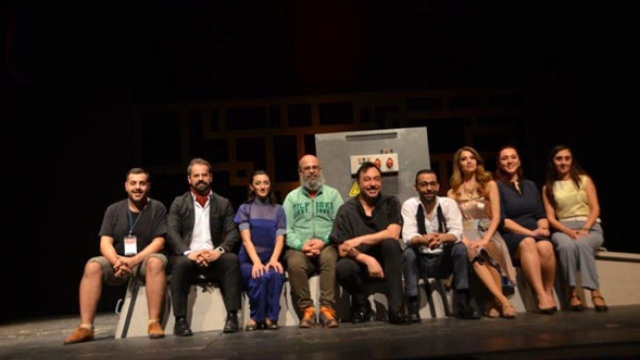 Devlet Tiyatroları “Yapay Zekâ” oyunu ile 22 Aralık’ta Kırşehir’de