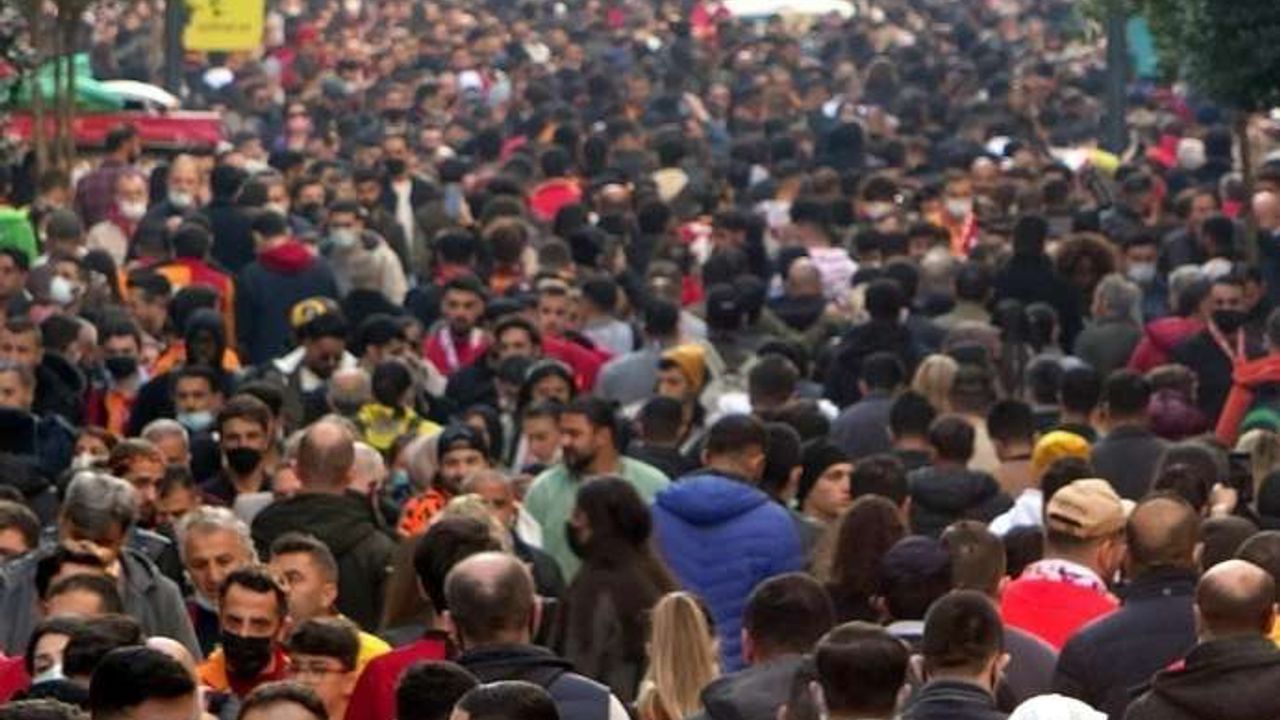 Yurt dışından Türkiye'ye  739 bin 364 kişi göç etti   