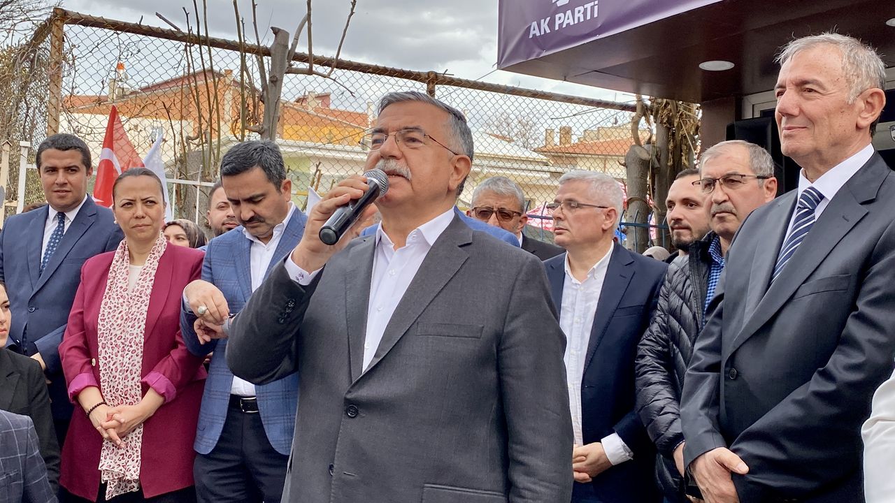 AK Parti Grup Başkanı Yılmaz Kırşehir'deydi