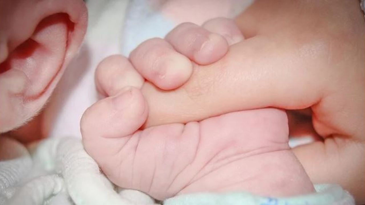 Türkiye'de canlı doğan bebek sayısı,  geçen yıl 1 milyon 35 bin 795 oldu