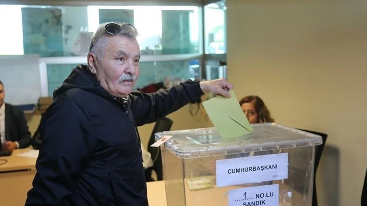 Cumhurbaşkanı Seçimi ikinci turu için  sınır kapılarında oy verme işlemi başladı
