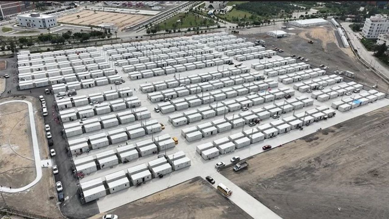 Hatay'da 17 bin 400 konteynere  65 bin 255 depremzede yerleştirildi