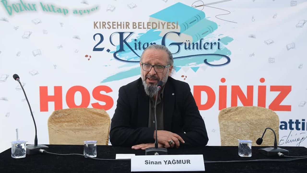 Kırşehir Belediyesi 2. Kitap  Günleri’nde “Edebiyat ve  Felsefe” Söyleşisine yoğun ilgi