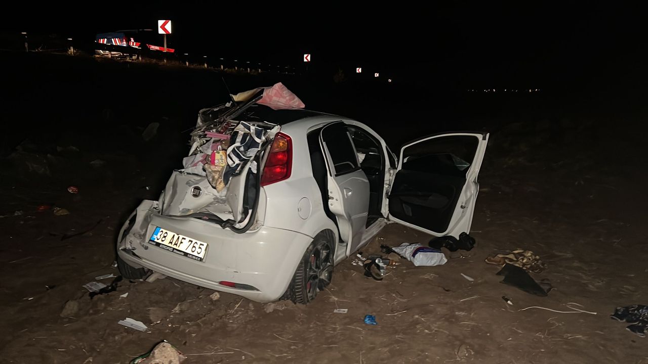Nevşehir'de devrilen otomobildeki yaşlı kadın öldü