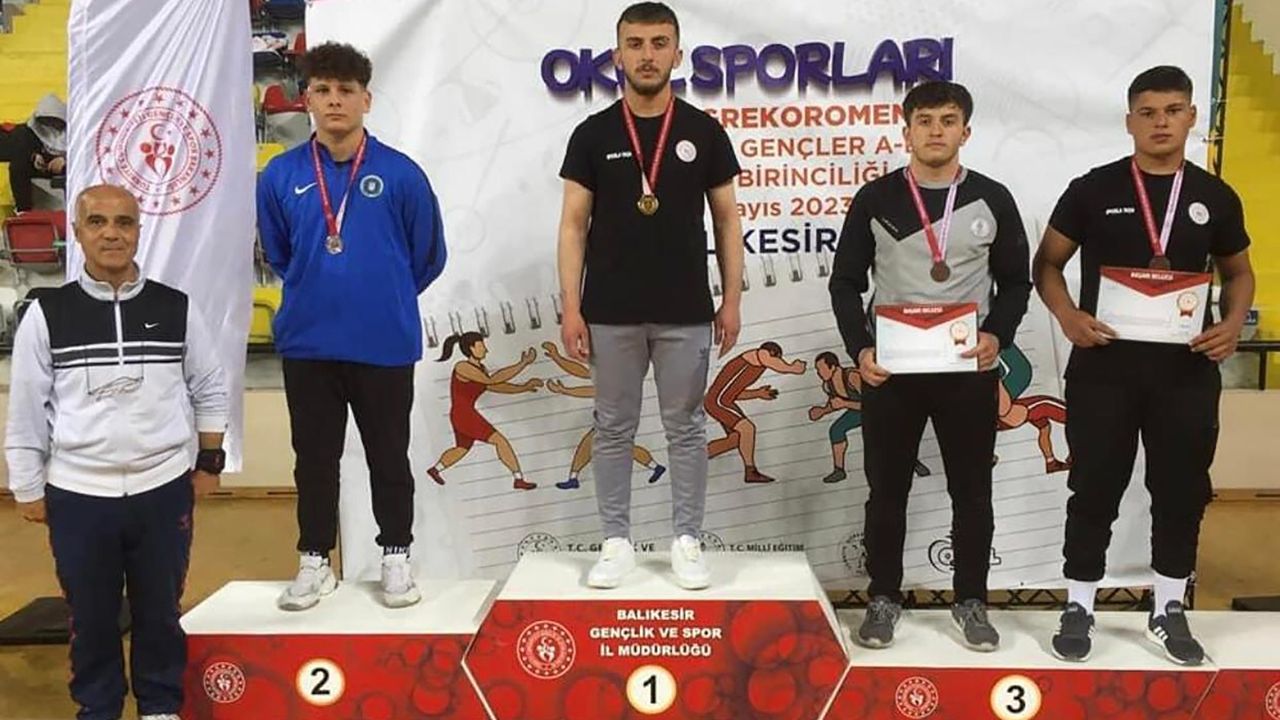 Kırşehirli Gençler Güreş Türkiye  Şampiyonası’nda Dereceler aldı