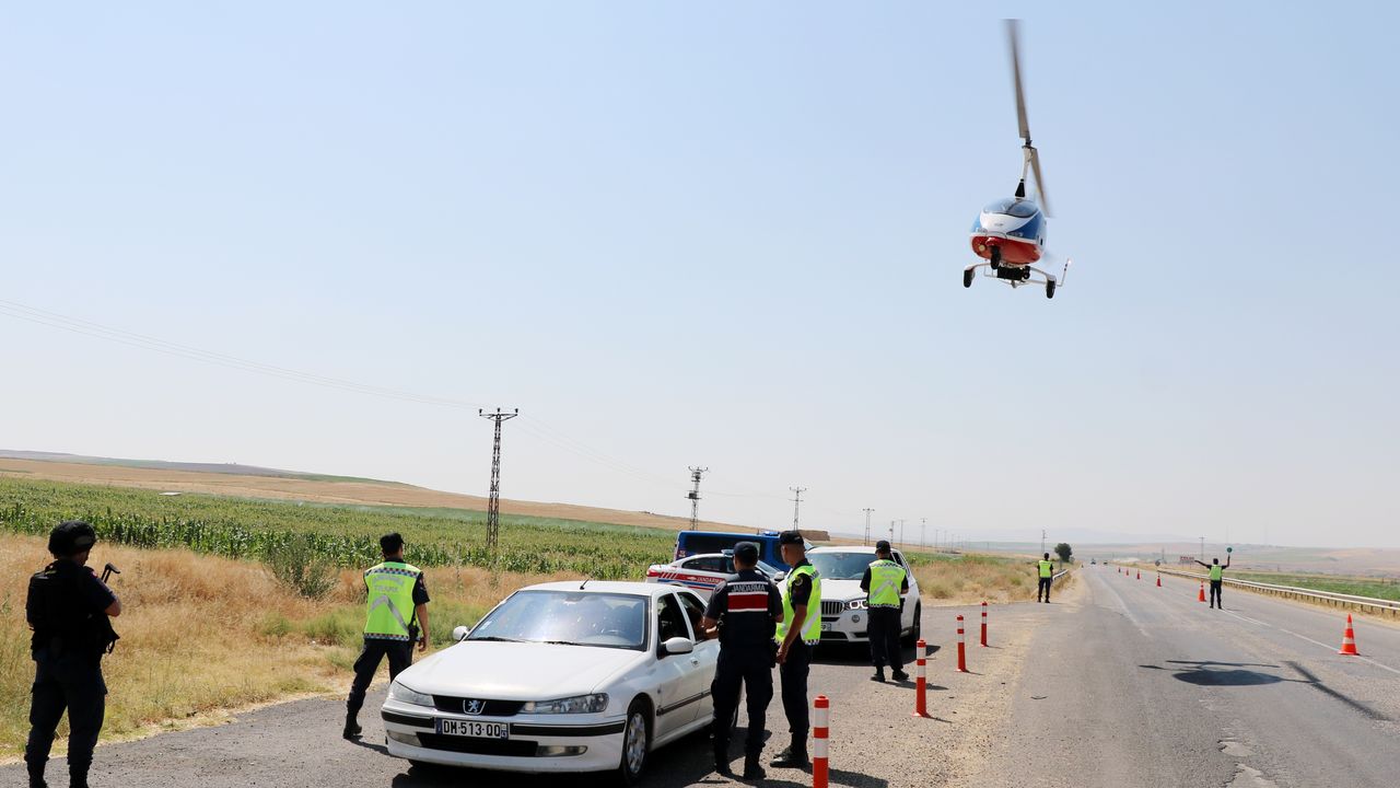 Kırşehir'de "cayrokopter" ile trafik denetimi yapıldı