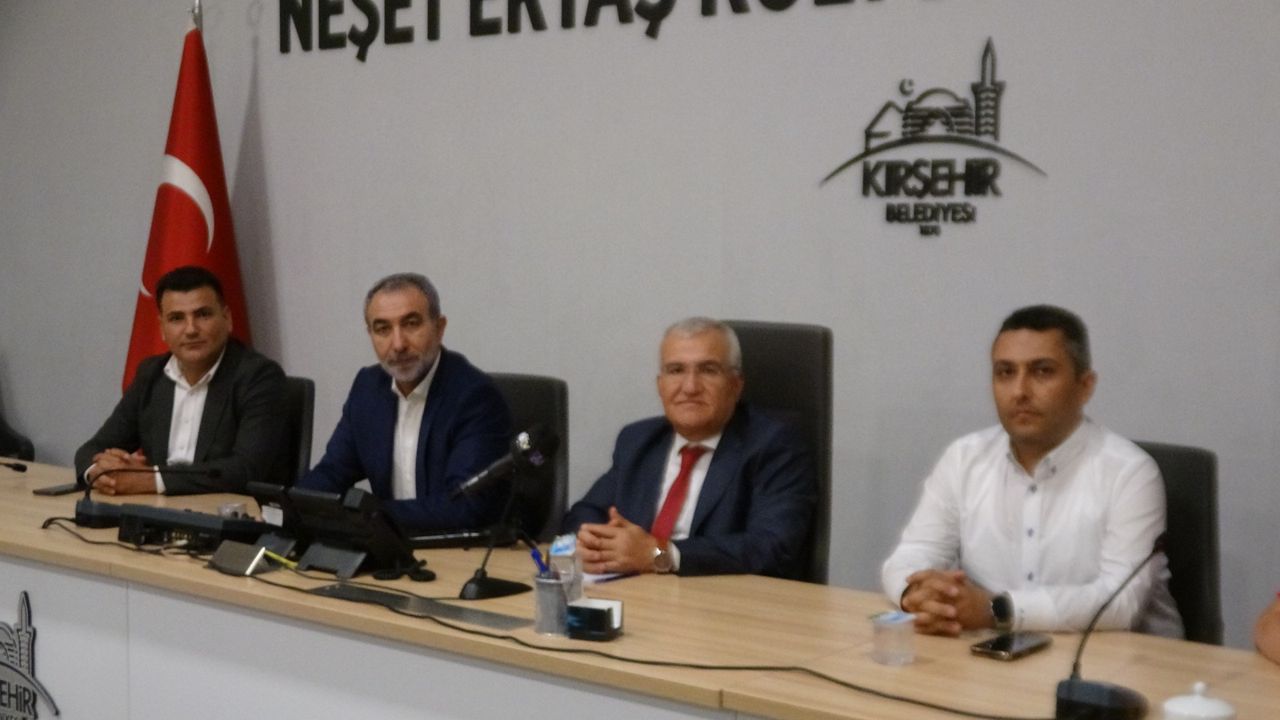 Kırşehirliler Vakfı’ndan  Kırşehirspor’a tam destek