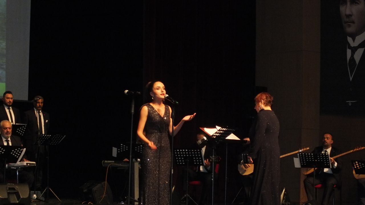 Türk Halk Müziği konseri düzenlendi