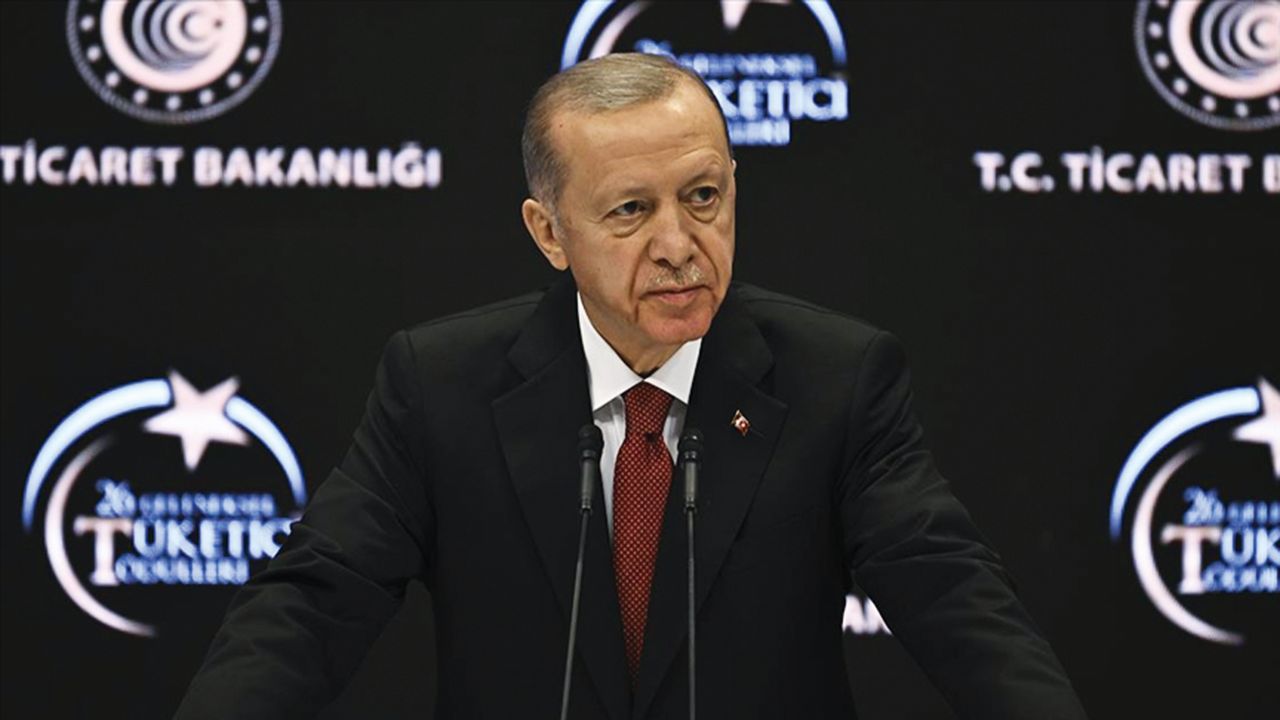 Cumhurbaşkanı Erdoğan: Fırsatçılık peşinde  koşanlara kesinlikle nefes aldırmayacağız