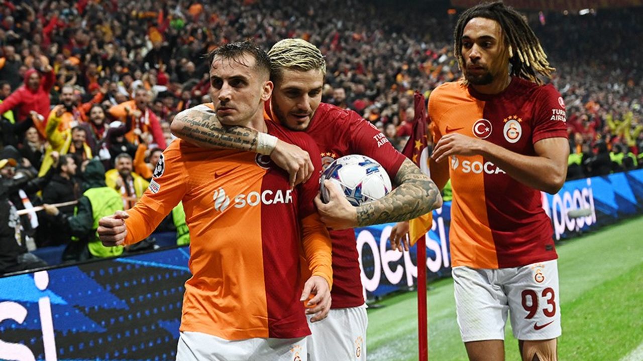 Galatasaray konuk ettiği Manchester United ile berabere kaldı
