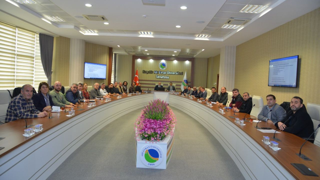 Ahi Evran Üniversitesi’nde  “Kırşehir Proje Merkezi”  toplantısı gerçekleştirildi