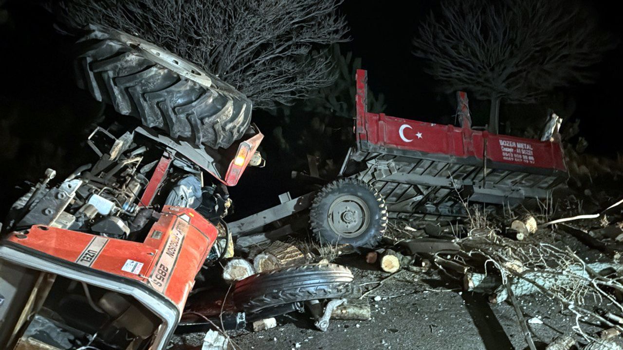 Kamyon ile traktörün çarpışması sonucu 1 kişi öldü, 1 kişi yaralandı