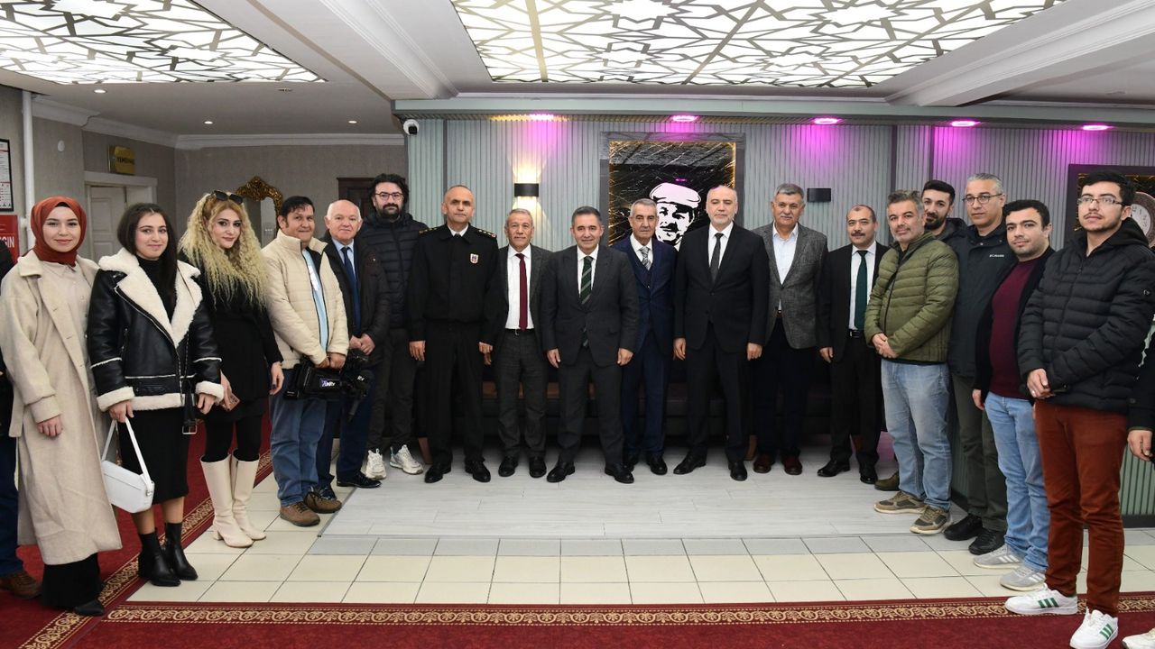 Kırşehir Basını, Çalışan Gazeteciler Günü'nde bir araya geldi
