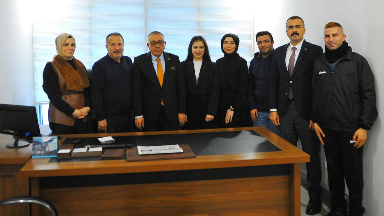 MHP’den “Kırşehir Çiğdem”e  Gazeteciler Günü ziyareti