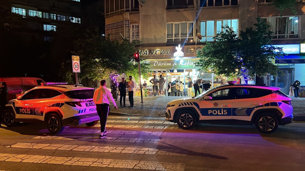 Lokantada Tartışma Kanlı Bitti: 2 Yaralı