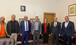 DİSK heyetinden Belediye Başkanı Ekicioğlu’na ziyaret