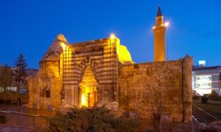 Cacabey Camii yeniden ibadete açılıyor