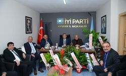 CHP heyetinden İYİ Parti Başkanı Göçen ve ekibine hayırlı olsun ziyareti…