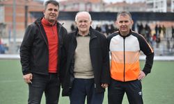 Kırşehirspor’un efsane futbolcusu Turan Koçak, yıllar sonra sahalarda…