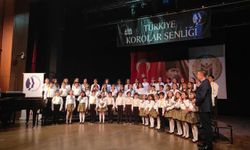 Kırşehir Millî Eğitim Müdürlüğü’nün Çocuk Korosu’ndan büyük başarısı