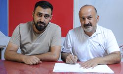 Antrenör Mustafa Öztabur resmen Gençlikspor’da…