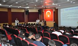 Hastane’de staj yapan Öğrencilere eğitim semineri