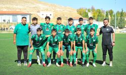 Gençlerimiz, Uşakspor’a  4 golle boyun eğdi: 4-1