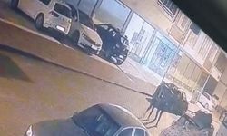 Kırşehir'de iki şahıs otomobillerin aynasını kırdı