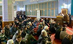 Kırşehir'de vatandaşlar camiye akın etti