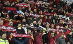 Eskişehirspor-Kırşehir Gençlikspor maçında Çanakkale şehitlerimiz unutulmadı