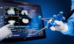 Kalça ve diz protez ameliyatlarında robotik cerrahi dönemi