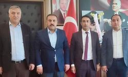 Başkan Hakanoğlu'ndan Meclis Başkanı Ozan'a tebrik ziyareti