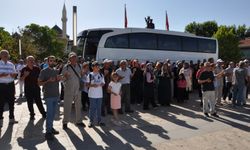 35 kişilik ikinci hac kafilesi dualarla uğurlandı