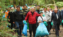 Bakan Bak, Orman temizliği etkinliğine katıldı