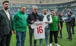 TFF Başkanı Hacıosmanoğlu, Fair-Play ve Sosyal Sorumluluk ödülünü takdim etti