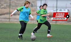 KADIN FUTBOL TAKIMI HAZIRLIKLARINA TAM GAZ DEVAM EDİYOR