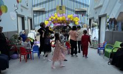 16 özel çocuğa doğum günü partisi düzenlendi
