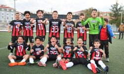 Minik Kramponlar, yarı finalde: 1-0