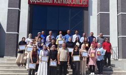 Çiçekdağı’nda örnek öğretmenlere anlamlı teşekkür