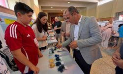 Kırşehir’de Bilim Fuarı Festivali’nde gençler buluşları sergilendi