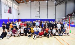 Çakmakçı'dan genç voleybolculara ziyaret