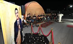Şemsi Yastıman hasret kaldığı topraklarda anıldı