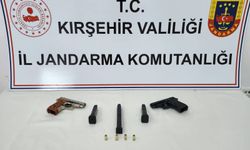 Kırşehir'de ruhsatsız tabancaya geçit yok