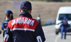 Kırşehir'de jandarma ekipleri suçlulara göz açtırmıyor: 5 Gözaltı