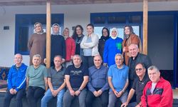 Yıllar Sonra Aynı Sofrada: 1989 Mezunları Kırşehir’de Buluştu