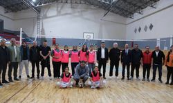 Mucur'da nesiller el ele verdi