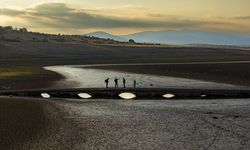 11 gözlü köprü su seviyesi düşünce ortaya çıktı