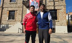 Ayyıldızlı sporcumuz Akyüz: “Spor yaparak engelleri aşabiliriz”