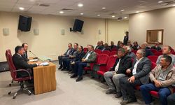 Kaman’da köy muhtarları hizmet için bir araya geldi